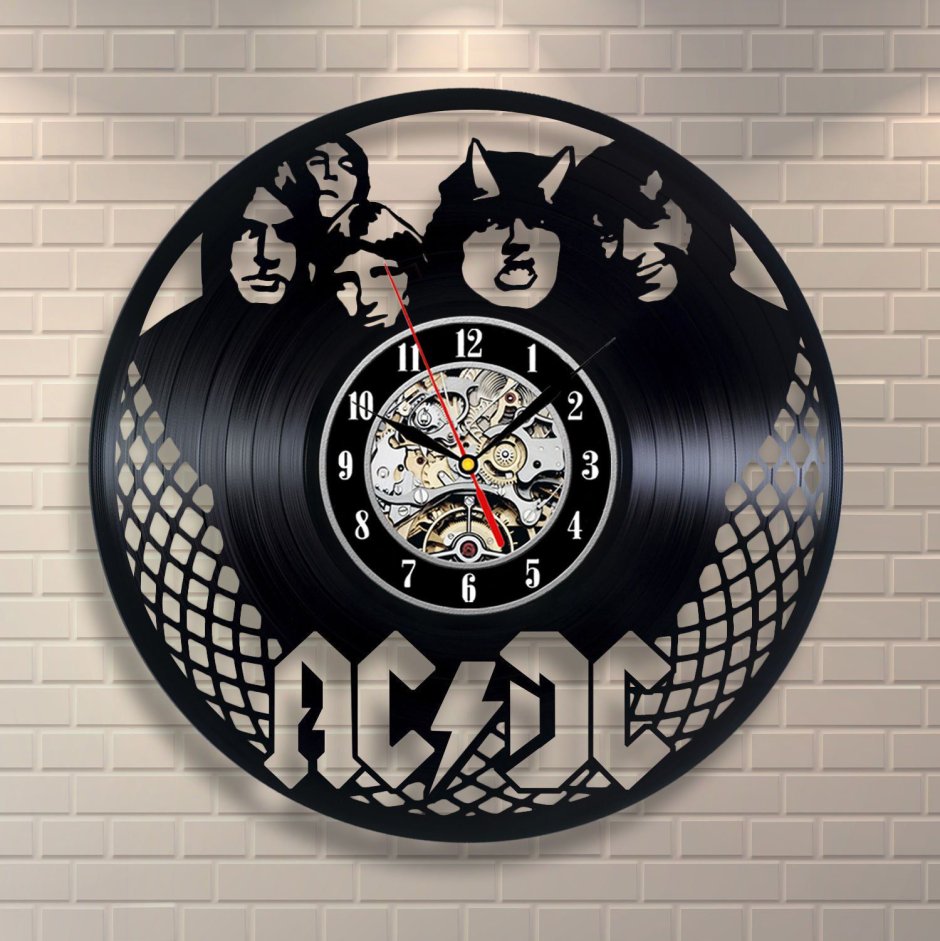 Часы из виниловой пластинки Ritchie Blackmore