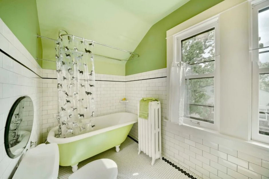 Зеленая ванна в интерьере