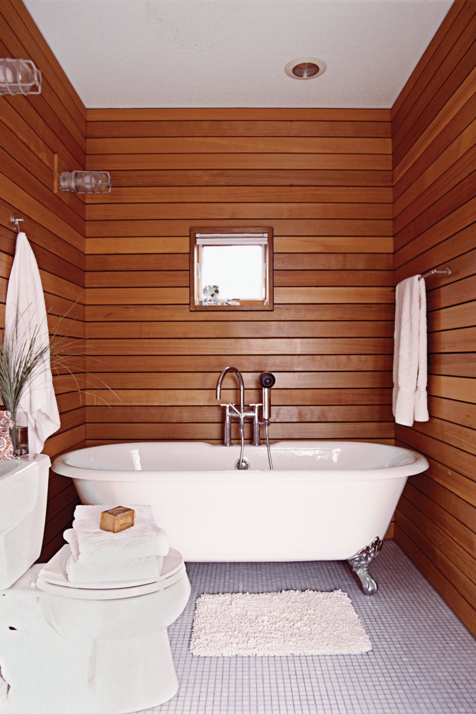 Ванные комнаты в деревянном доме из бруса
