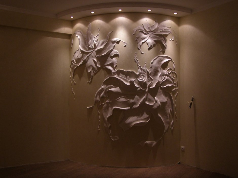 Монохромная роспись стен
