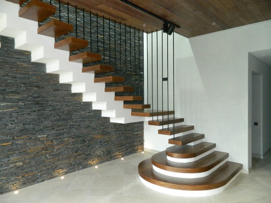Отделка бетонной лестницы в доме