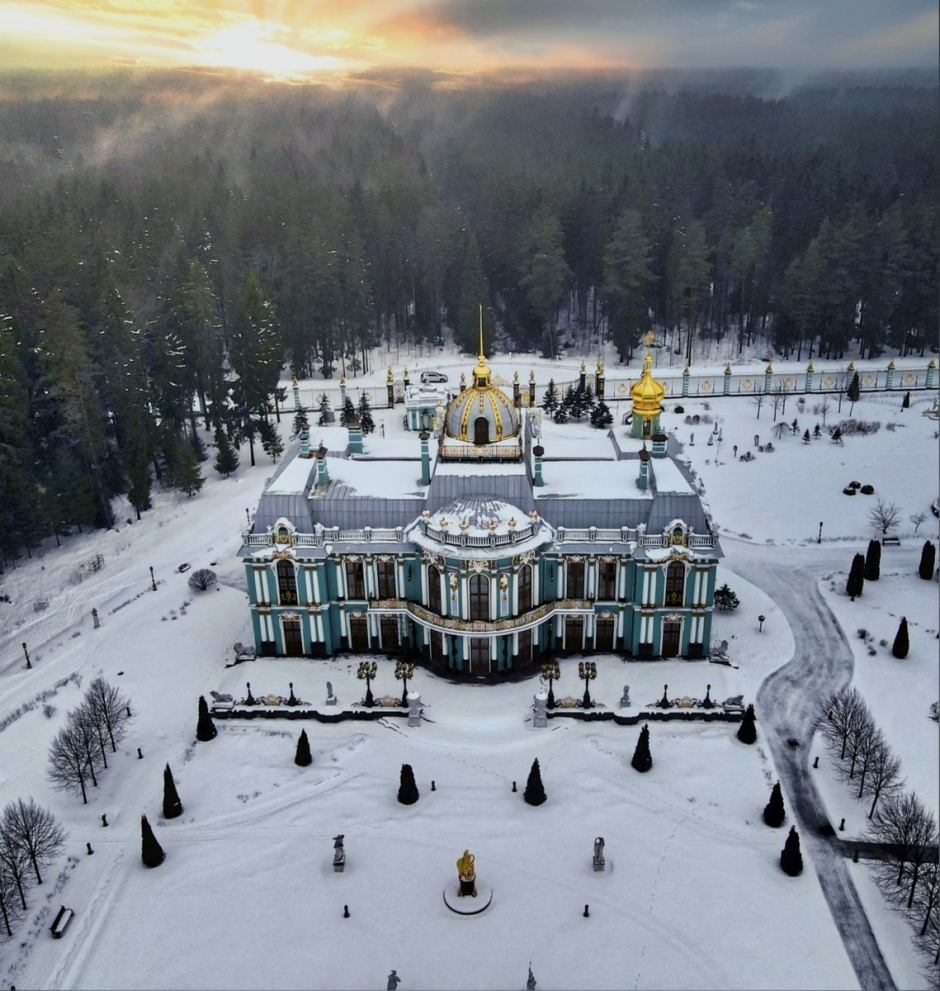 Екатерининский дворец в Вырице