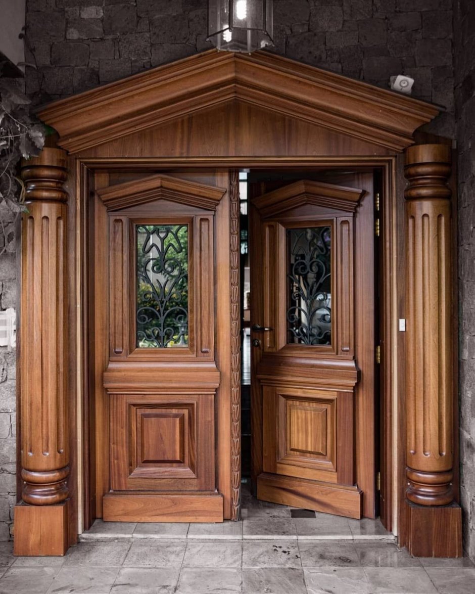 Дверки деревянные