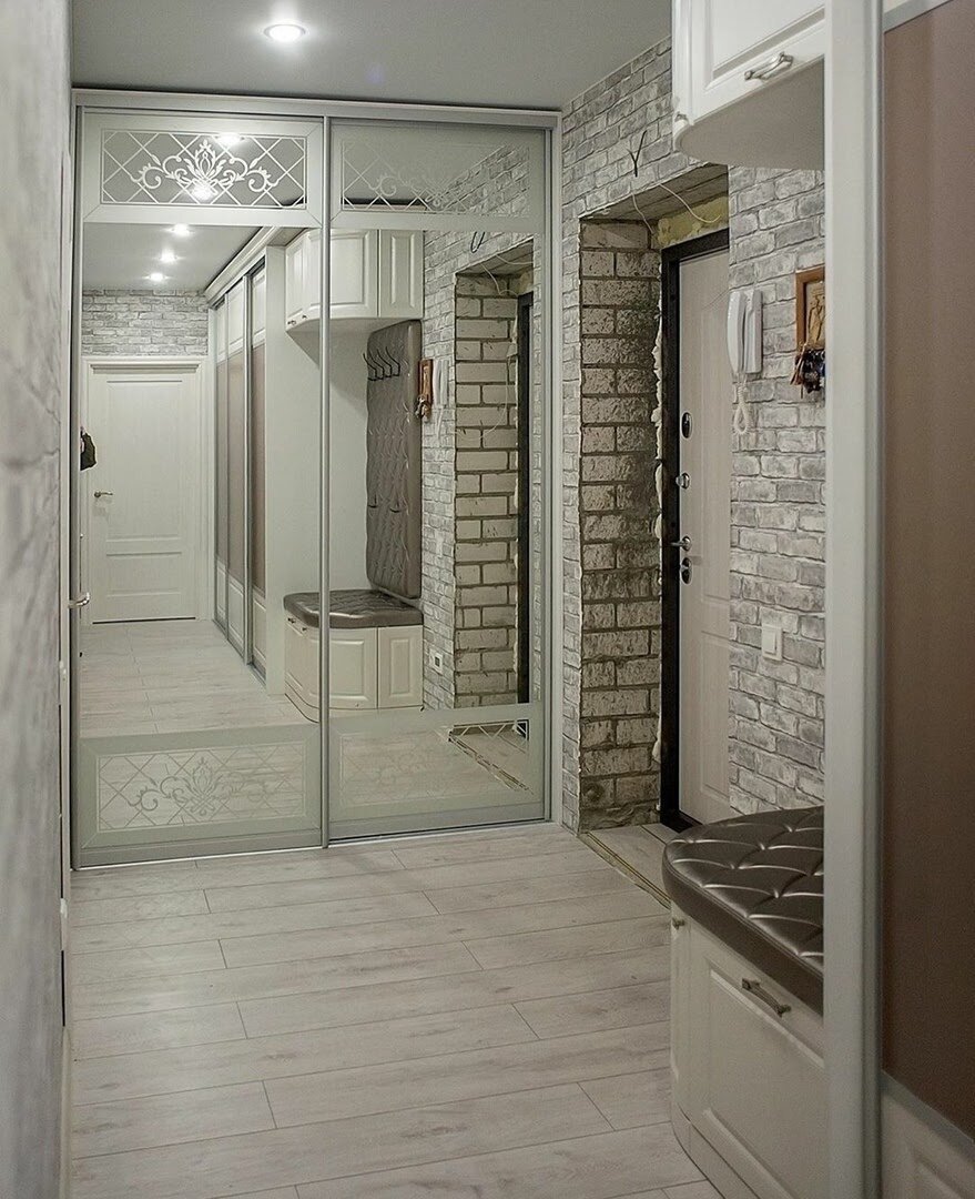Встроенный шкаф в коридор