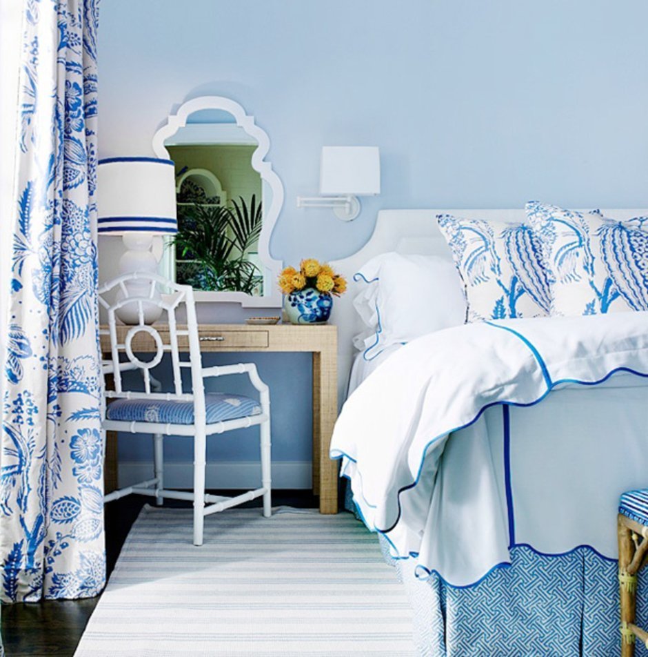 Прованс в интерьере спальня и голубой тон