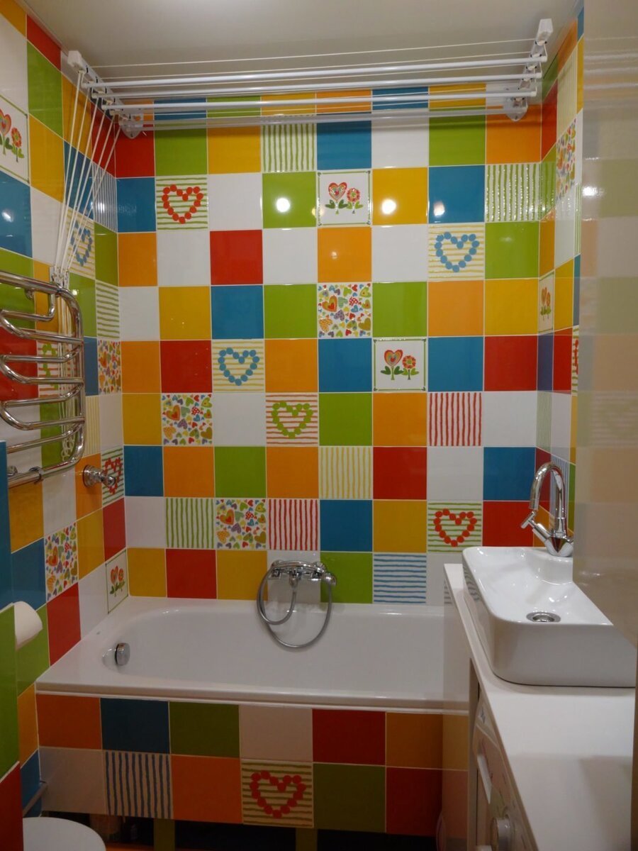 Цветная плитка для ванной