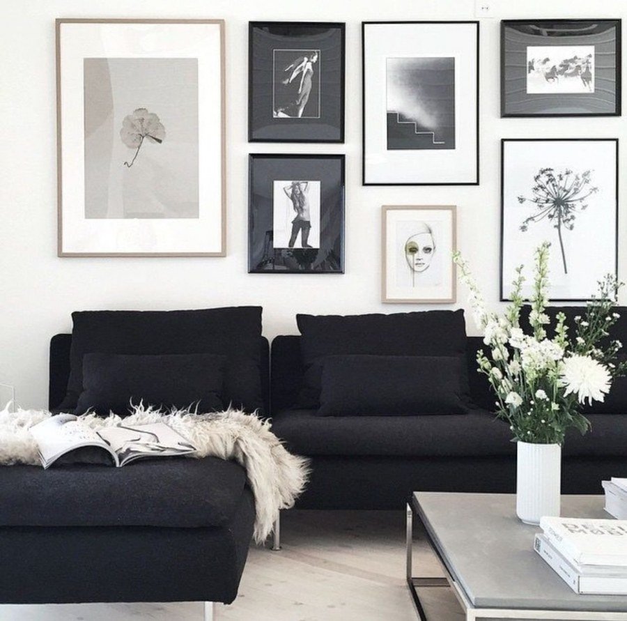 Черно белый диван в интерьере