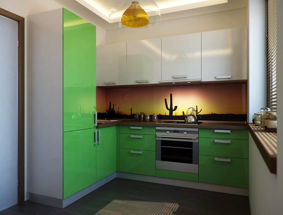 Кухня с зелеными фасадами