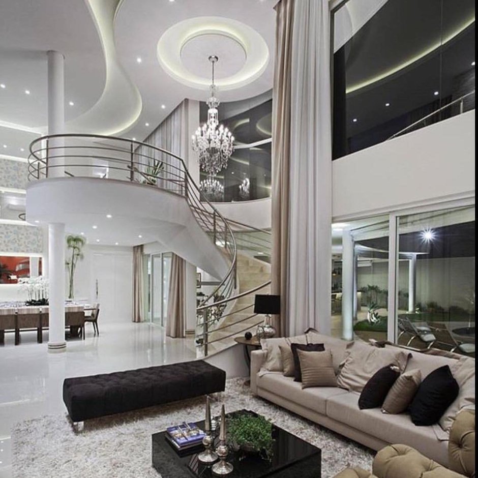 Роскошная гостиная в особняке