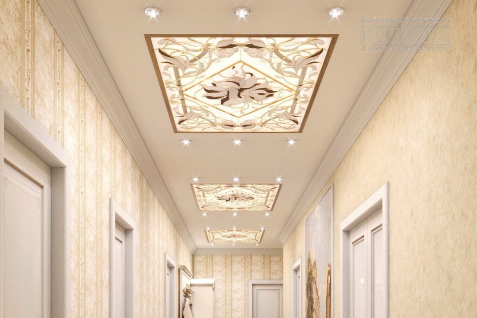 Красивый потолок из гипрока в коридоре