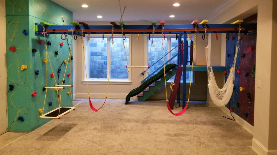 Спортивная комната в доме для детей