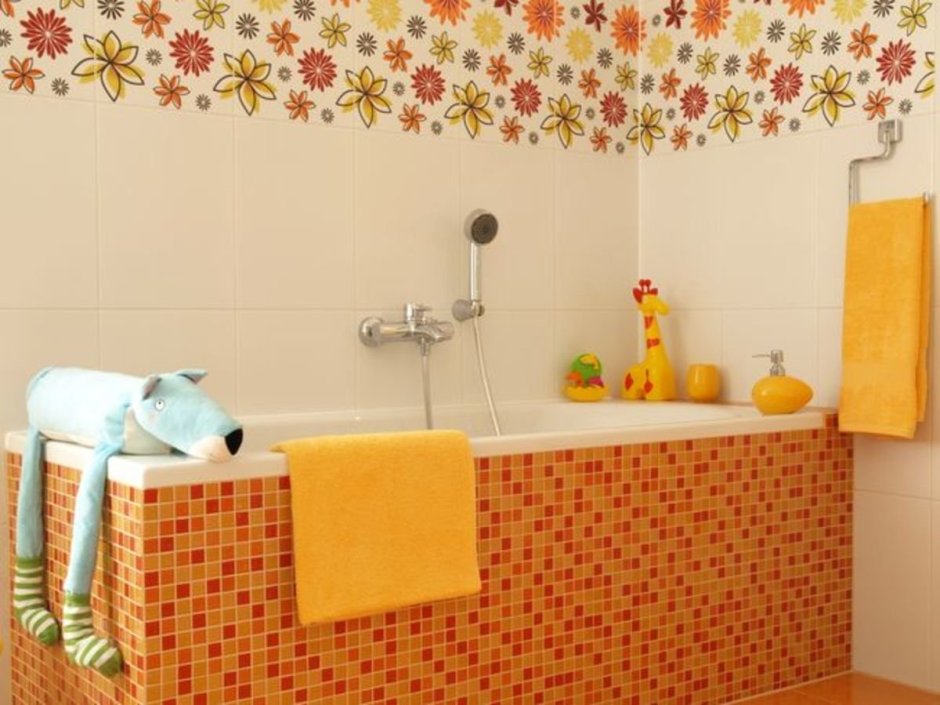 Плитка в ванную комнату оранжевая мозаика