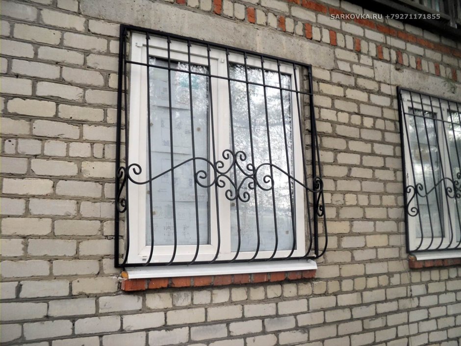 Простые металлические решетки на окна
