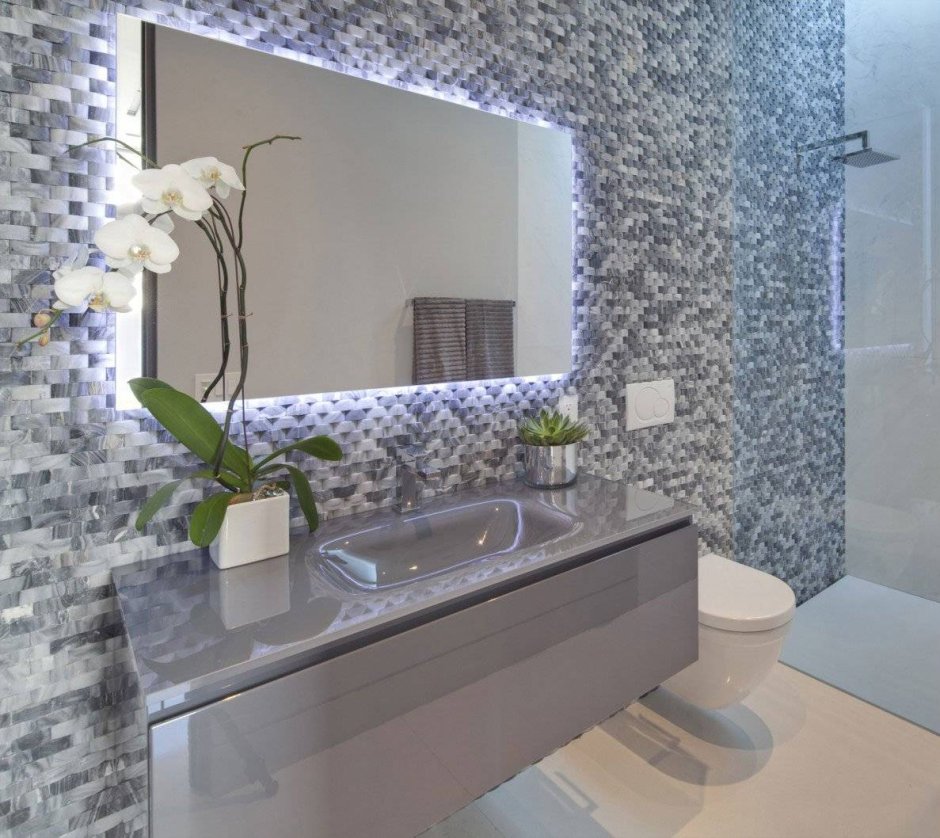 Декор мозаикой в ванной