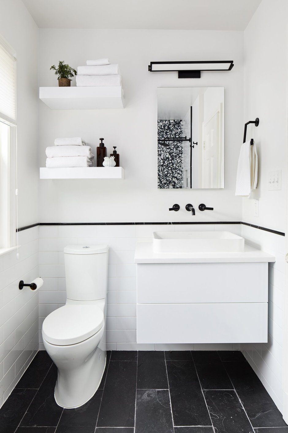 Дизайн белой ванной комнаты