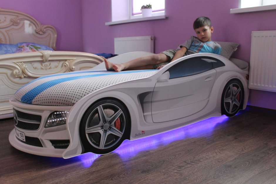 Крутая кровать машина