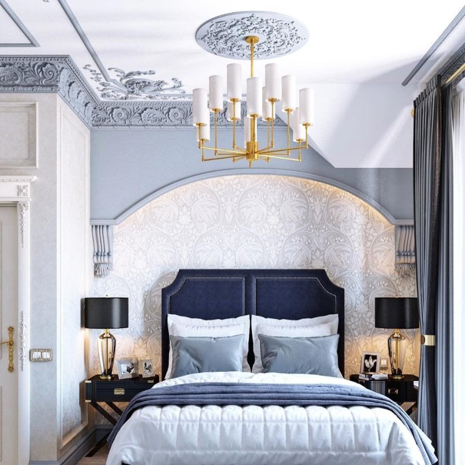 Спальня в классическом стиле с лепниной
