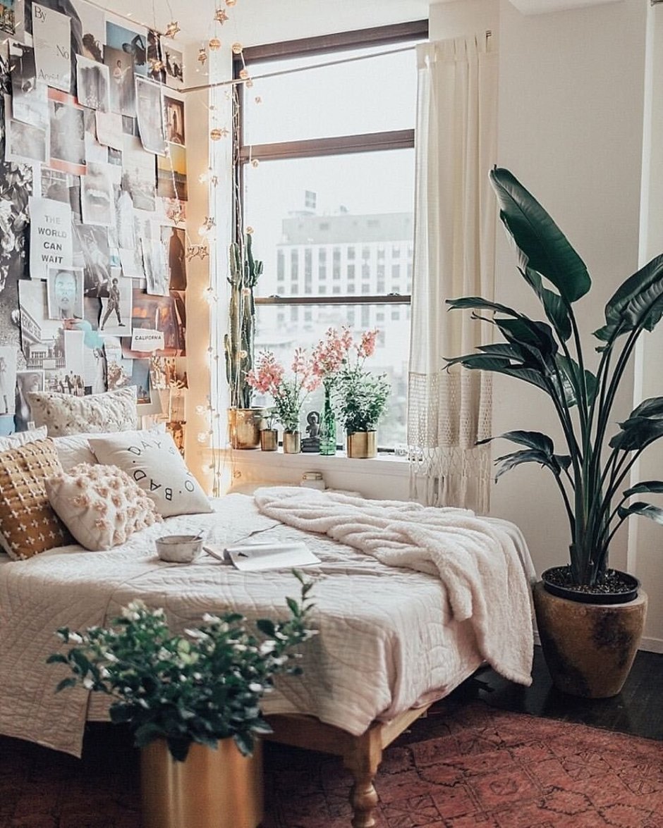 Уютная спальня в квартире