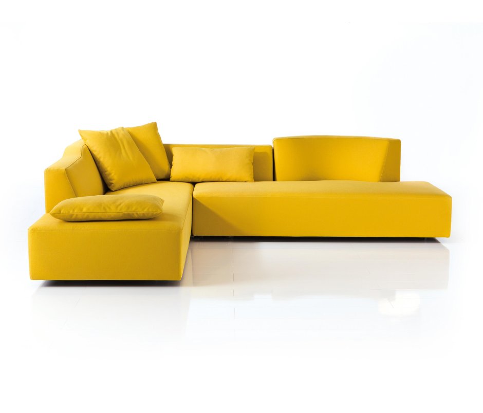Желтый бескаркасный диван