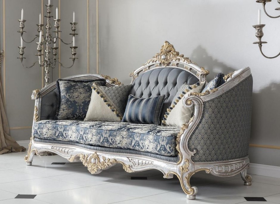 Серый диван в стиле Барокко