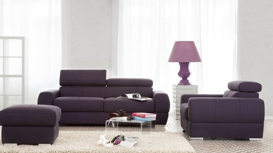 Современный диван Черничного цвета