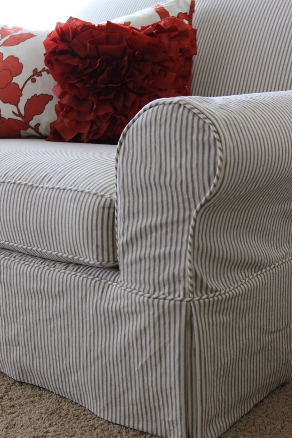 Ткани для диванных чехлов