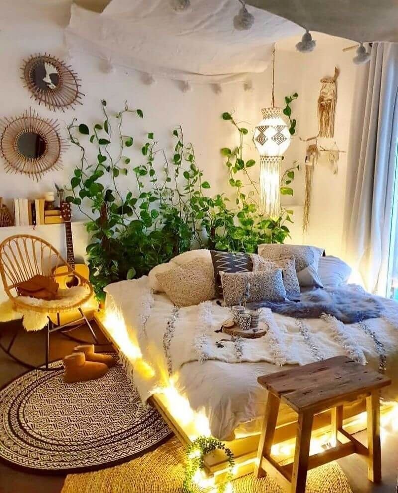 Уютная комната в стиле бохо