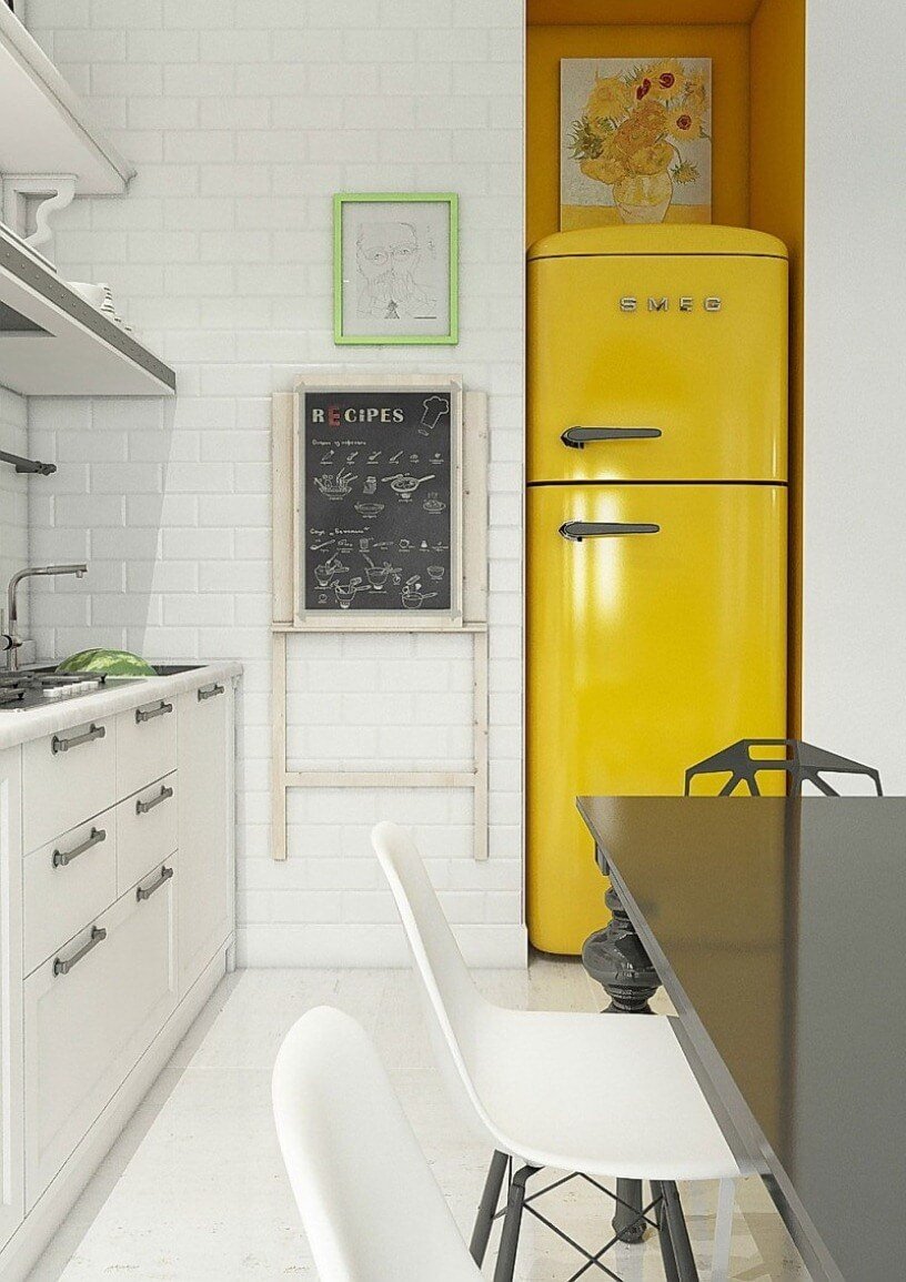 Холодильник Смег желтый