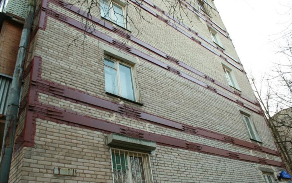 Усиление кирпичных стен тяжами