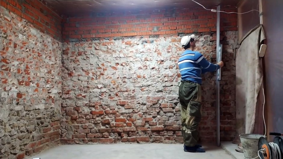 Тёплая штукатурка внутри помещения