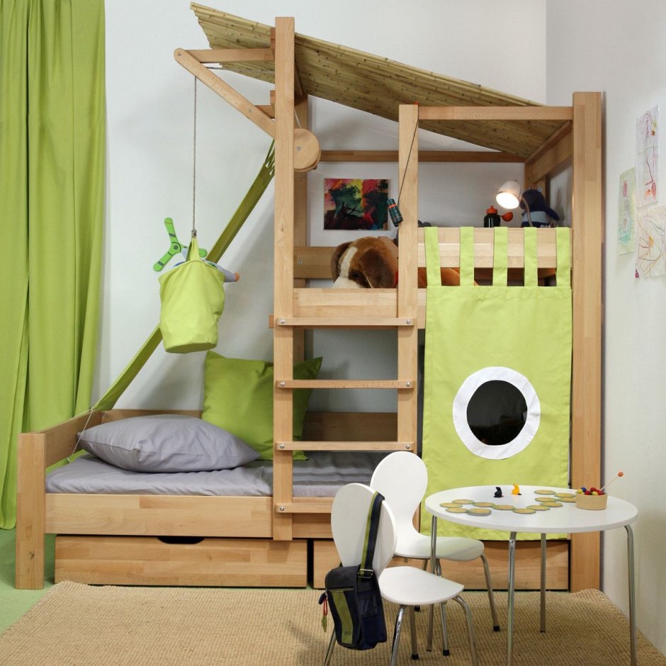 Домик для ребёнка в комнату