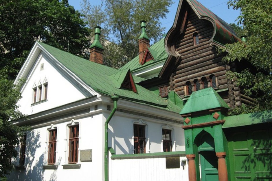 Дом-музей Виктора Васнецова в Москве