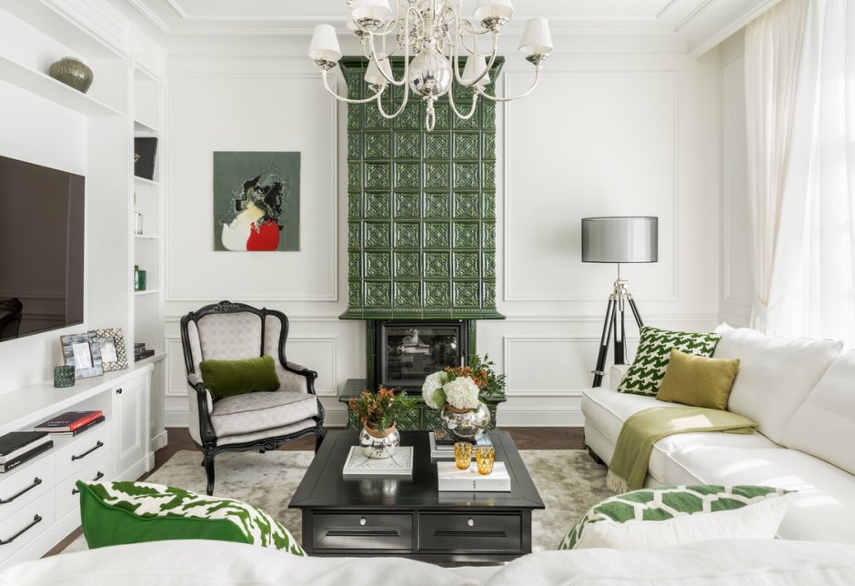 Зеленые обои для гостиной в классическом стиле