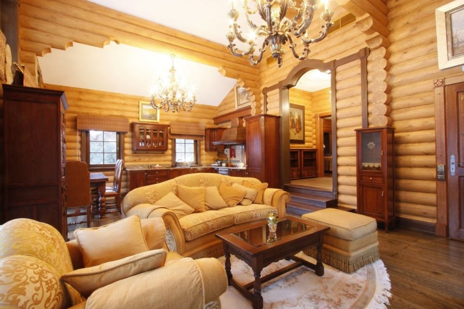 Интерьер гостиной в деревянном доме