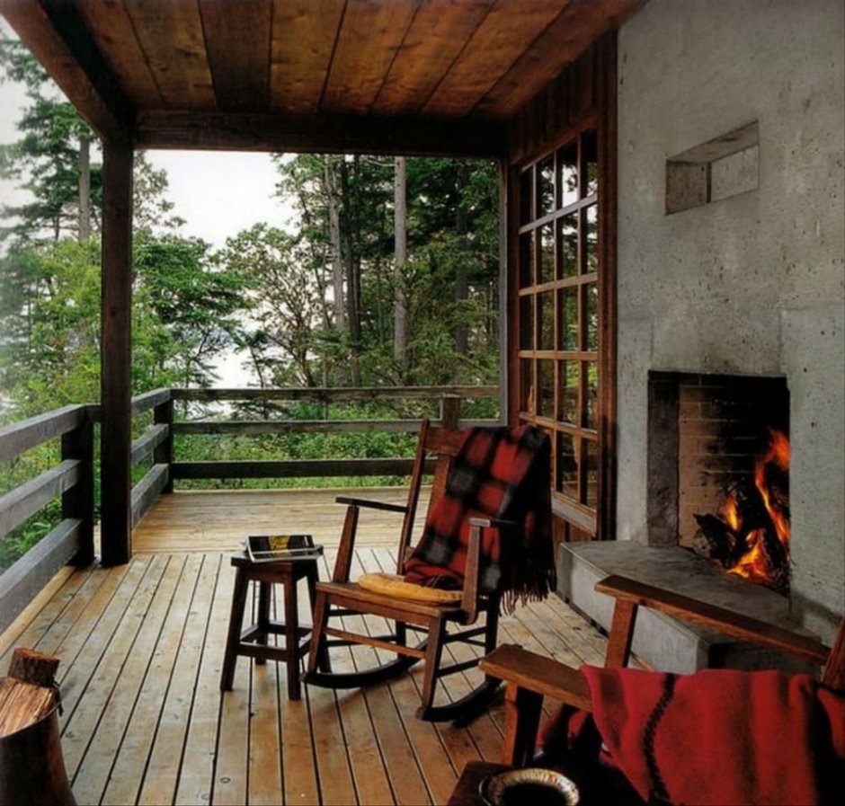 Уютный домик с террасой