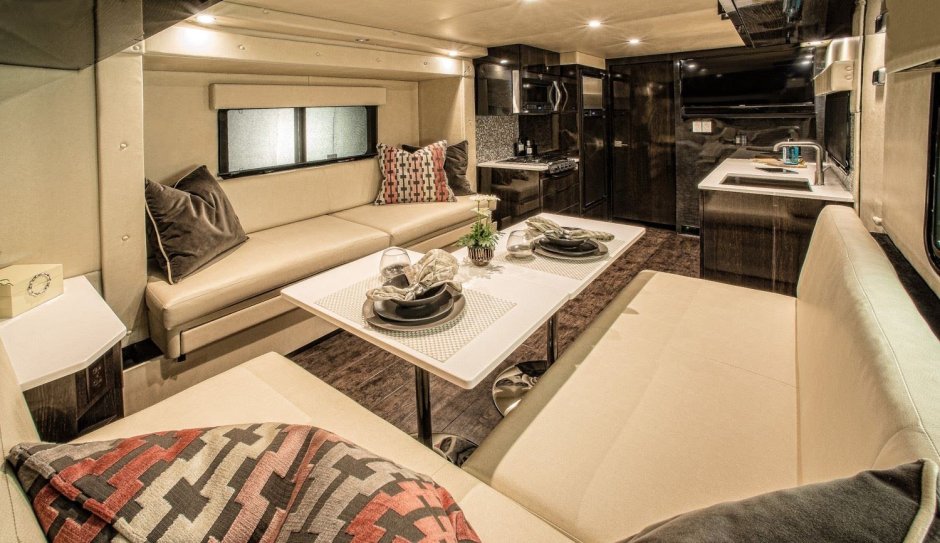 Caravan Camper Luxury