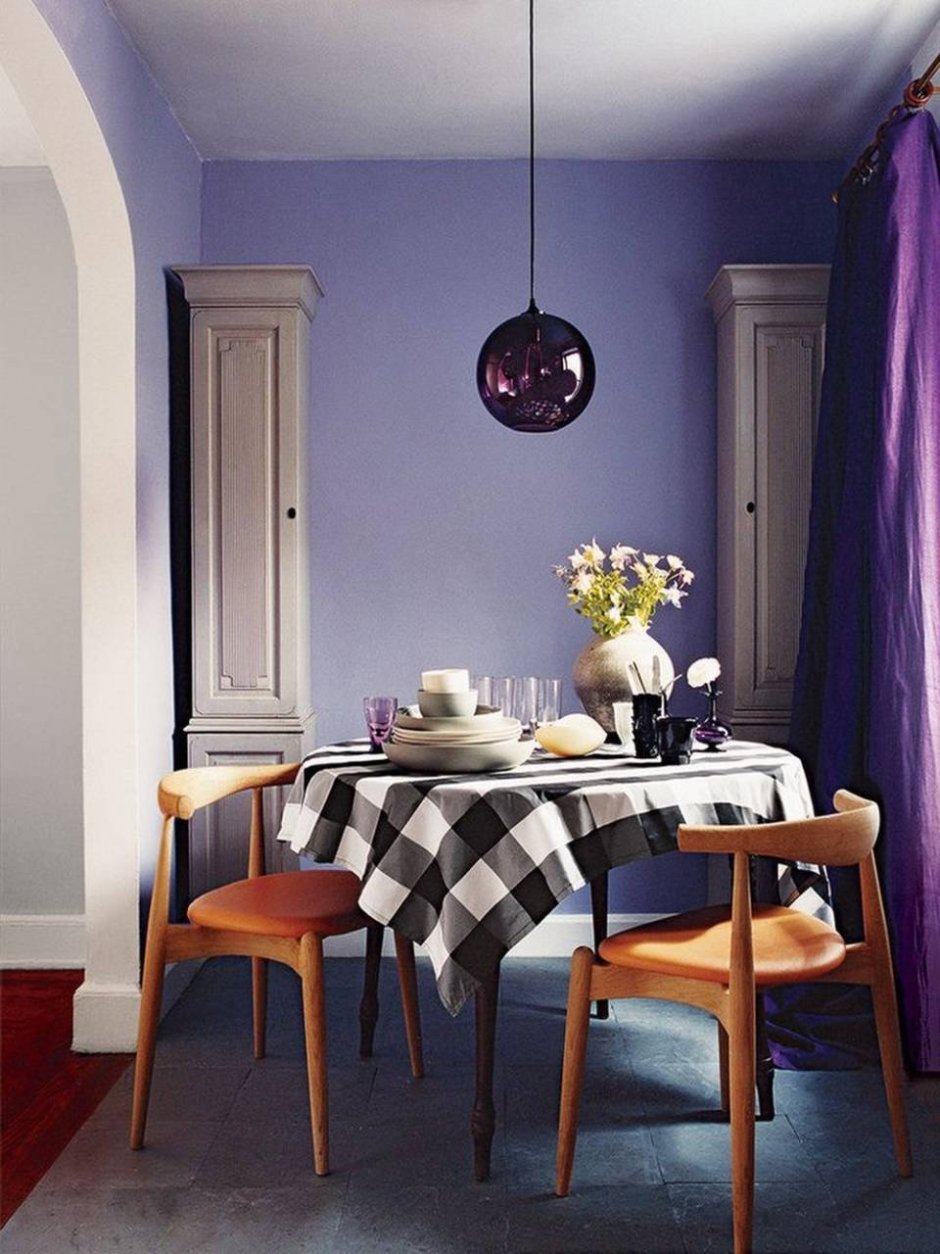 Лавандовый цвет стен на кухне