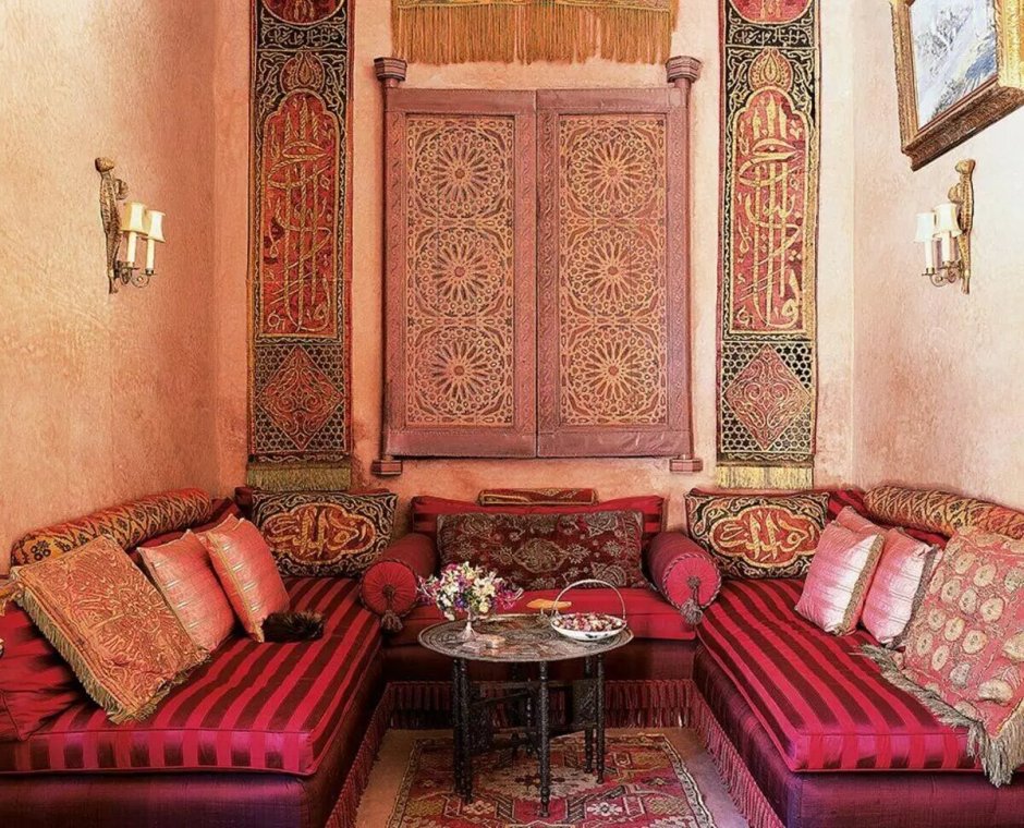 Дастархан в мавританском стиле
