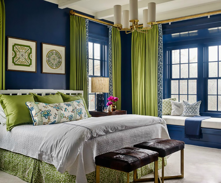 Спальня в сине зеленых тонах