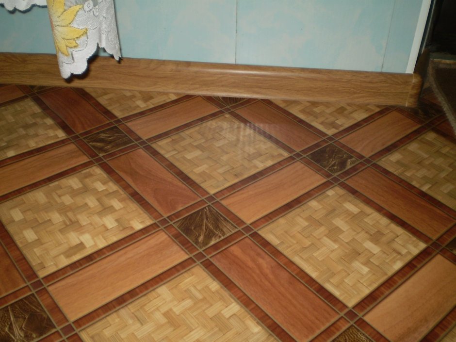 Линолеум на деревянный пол на кухне