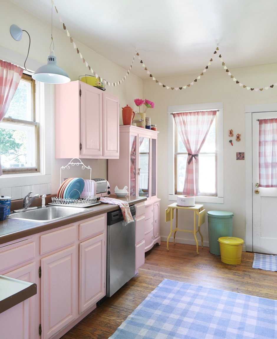 Кухня в пастельных цветах