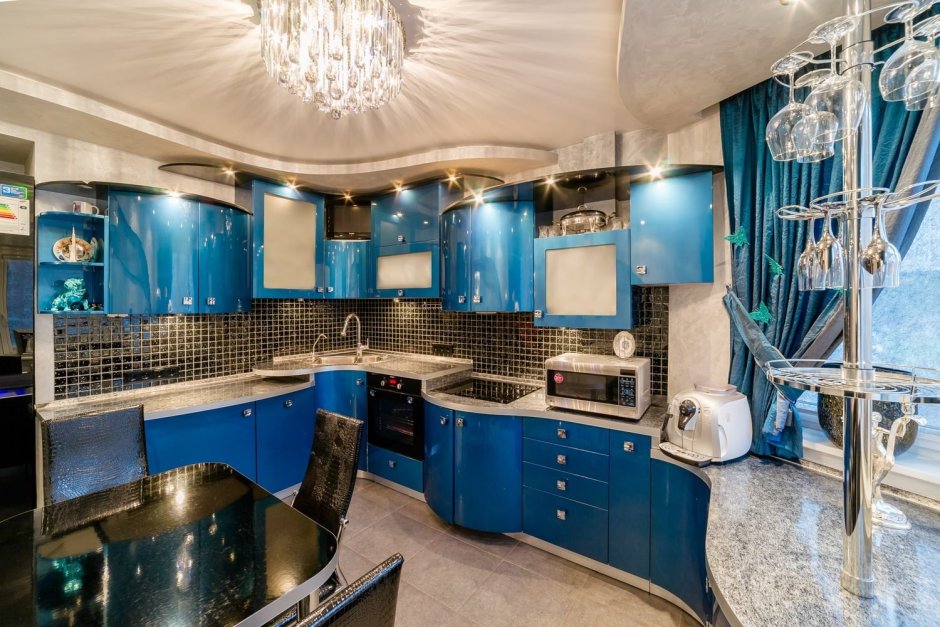Синяя кухня в морском стиле