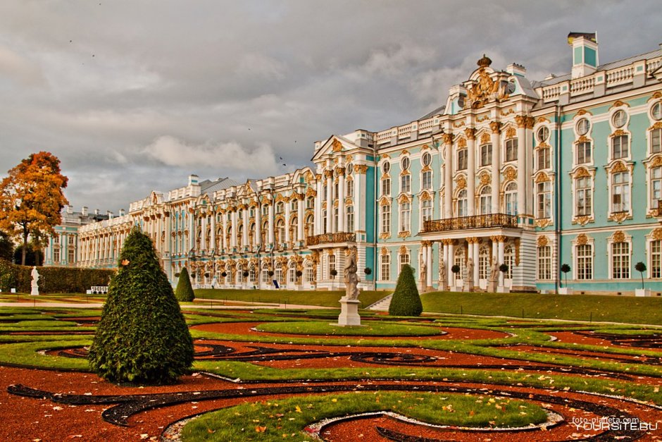Екатерининский дворец Питер