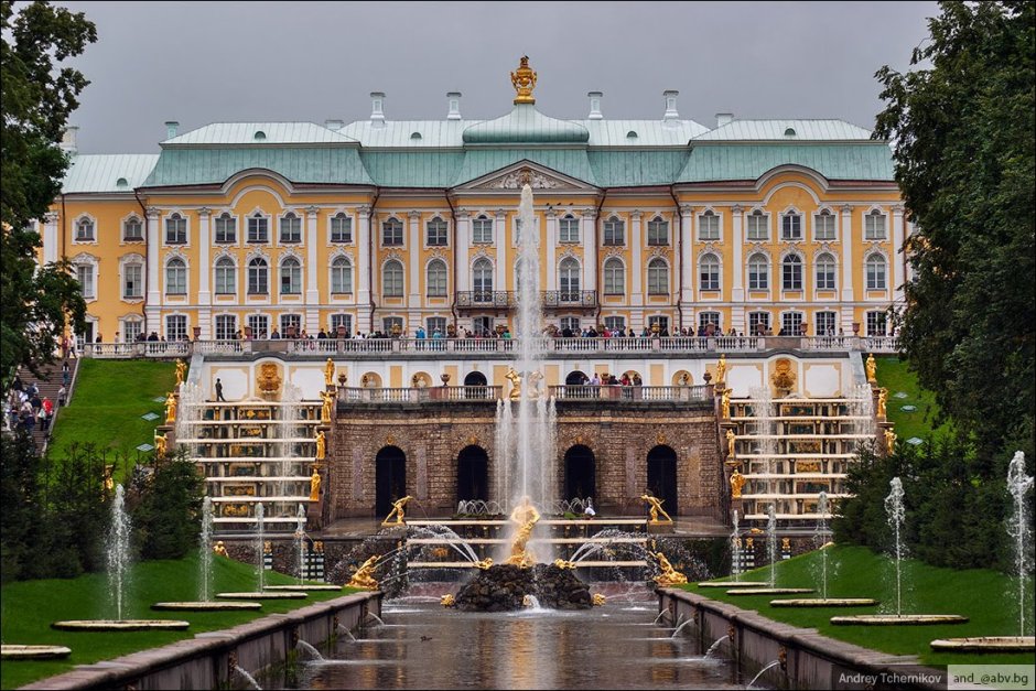 Петергофский дворец в Санкт-Петербурге Растрелли