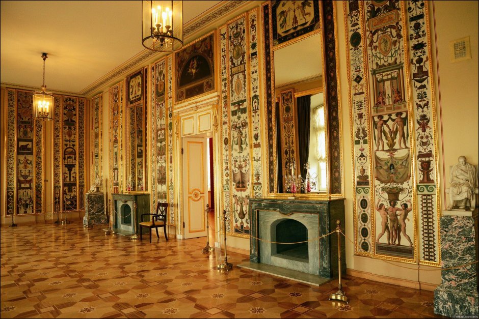 Рафаэлевская комната Екатерининского дворца