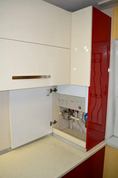 Дизайн кухни с газовым котлом на стене вЂ” шкаф для газового котла на кухне
