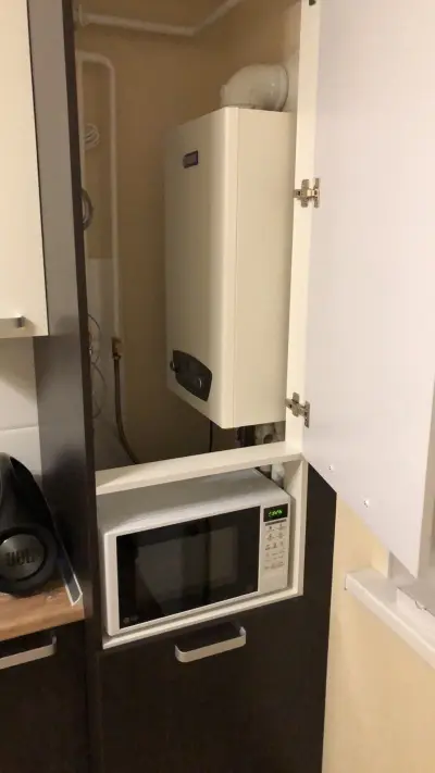 Газовый котел на кухне — газовая колонка