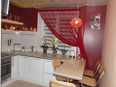 Шторы для маленькой кухни — интерьер кухни
