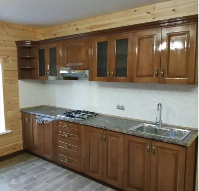 Кухни из натурального дерева — интерьер кухни