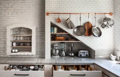 Стиль лофт на кухне — открытые полки для кухни на стену лофт